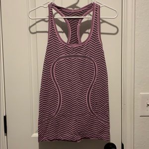 Lululemon swiftly tech tank - size 6